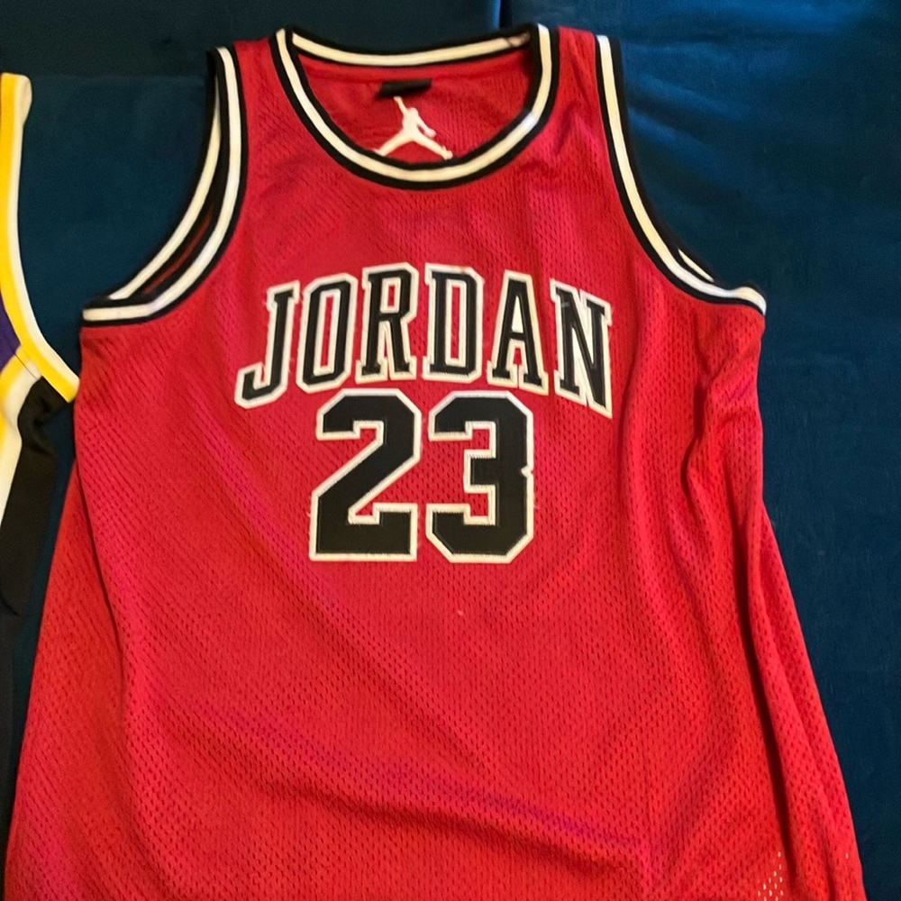 Large authentic Bulls Jersey